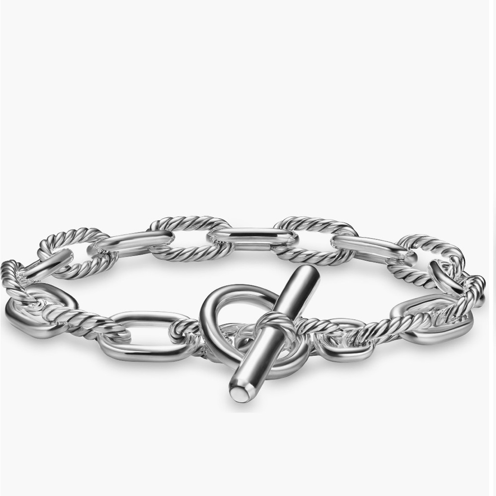 David Yurman Madison Toggle Bracelet ❤️